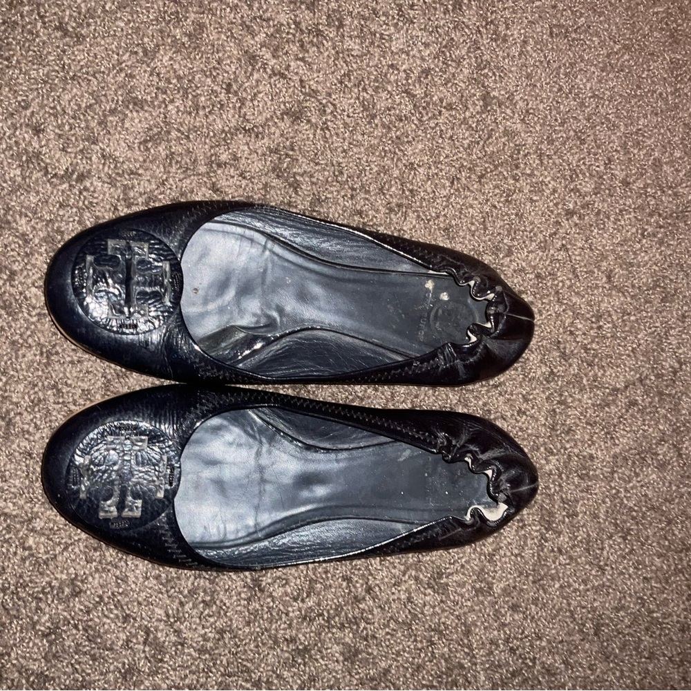 All black Tory Burch flats